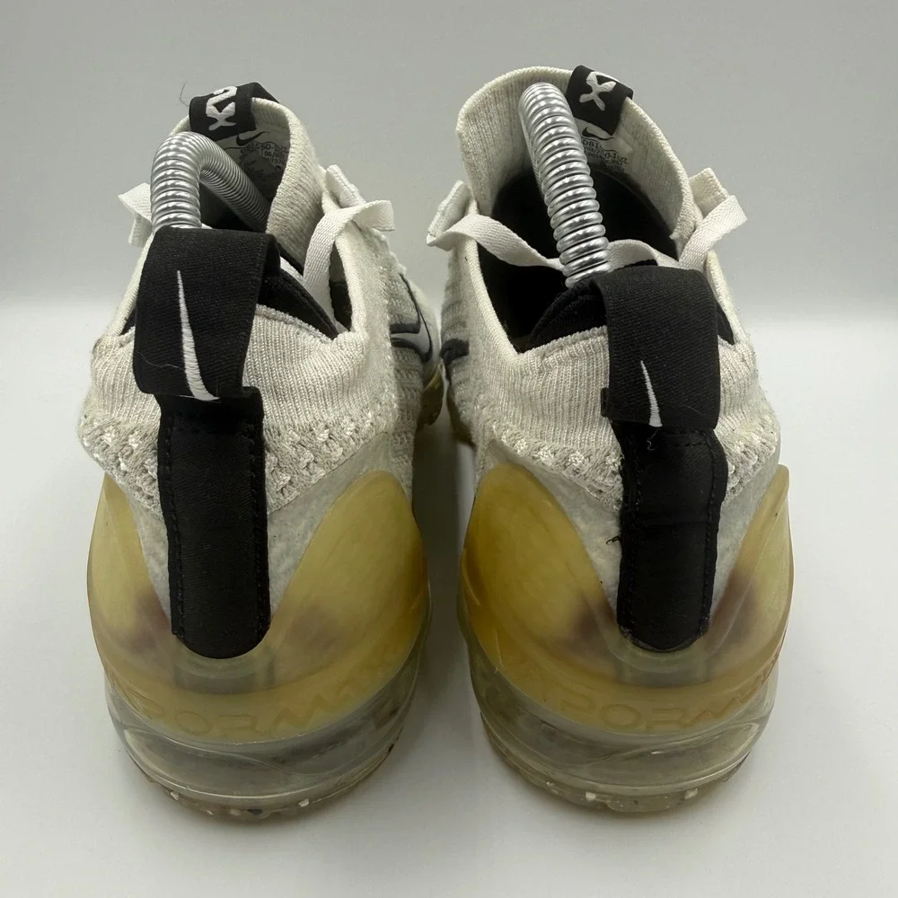 Nike Air Vapormax 2021 FK Youth Size 6Y Gray lifestyle Shoes Sneakers DB1550-100